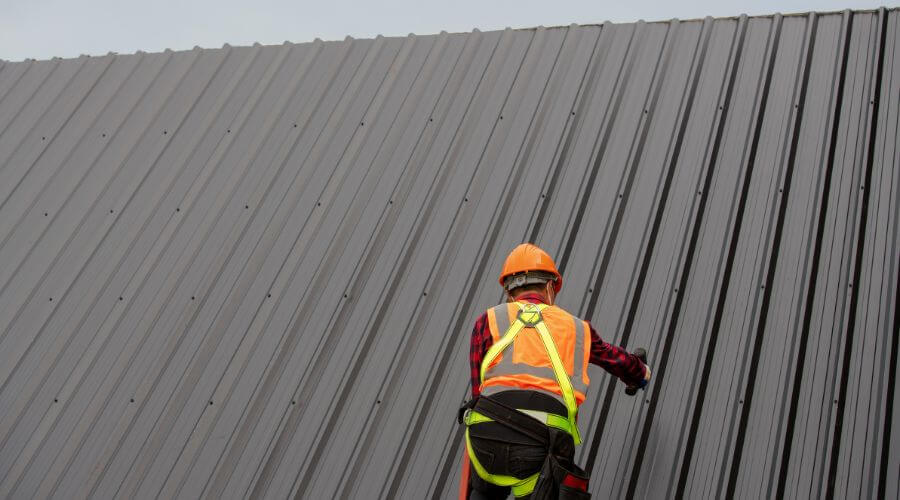 Professional metal roof installation services in Hustle, VA