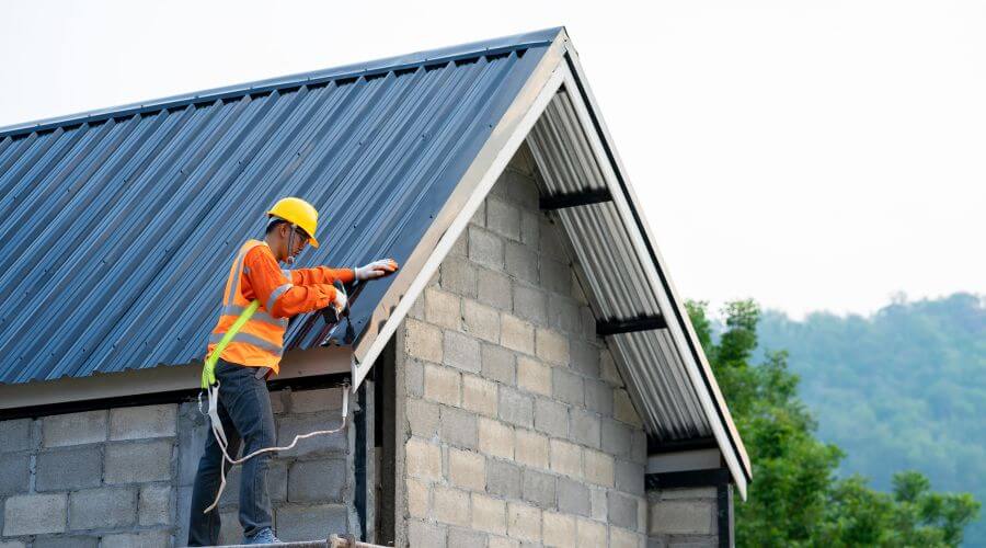 Professional metal roof installation in Hustle, VA